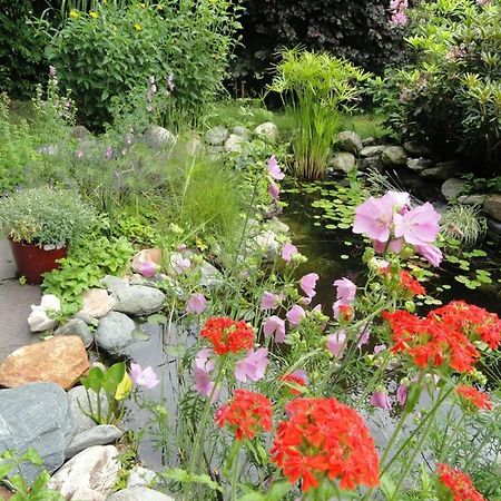 Ruhige Wohnung Mit Schoenem Eigengarten In Seeboden Am Millstaettersee ภายนอก รูปภาพ